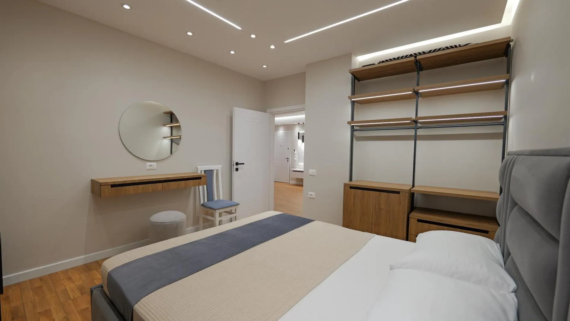 Beachside Modern Apartments Sarande