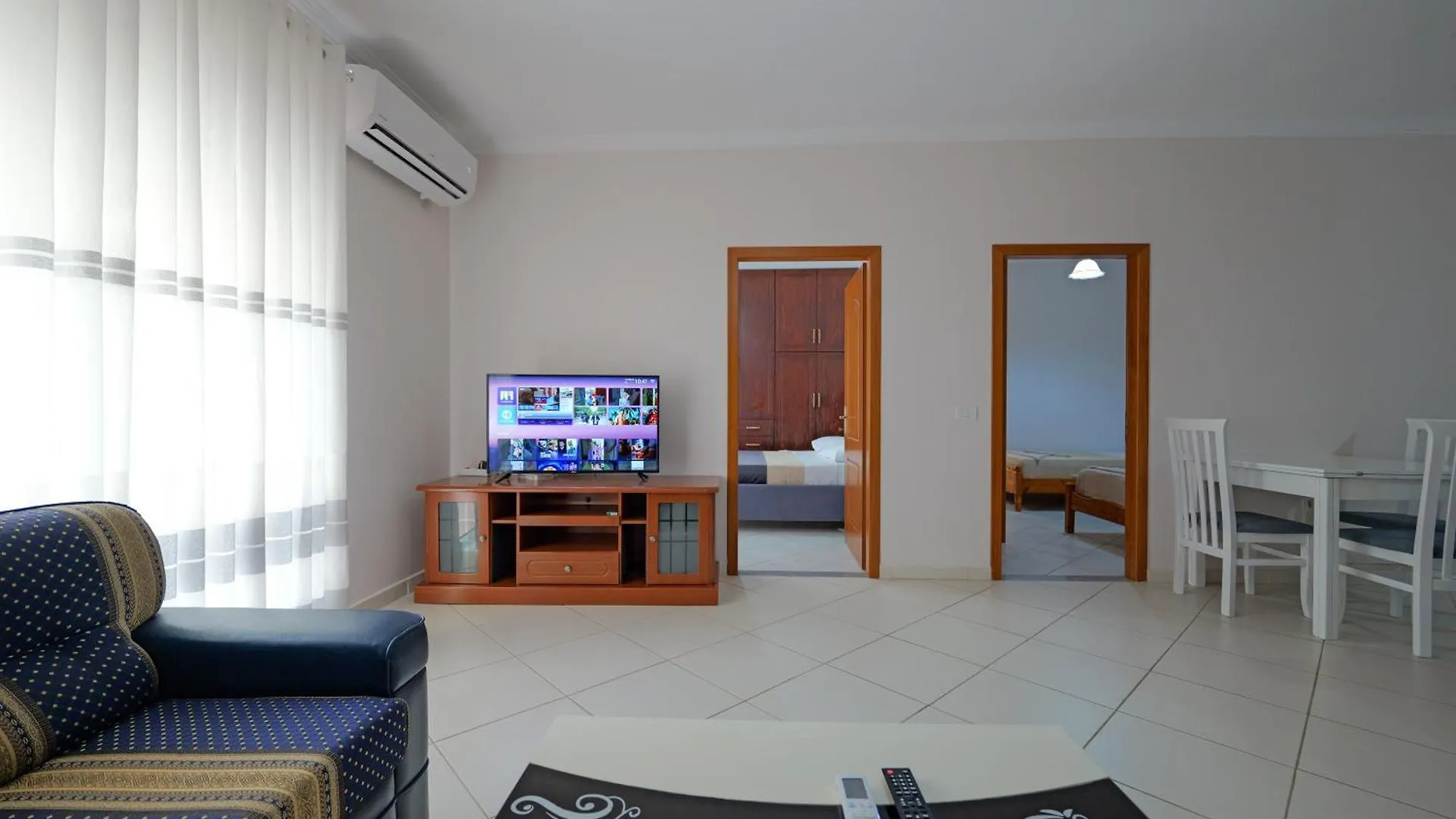 Beachside Modern Apartments Sarande