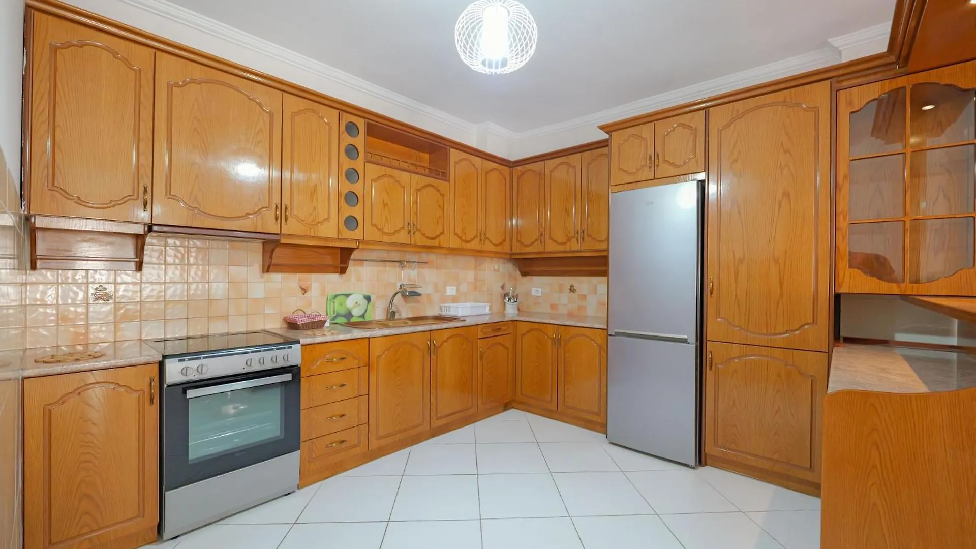Beachside Modern Apartments Sarande